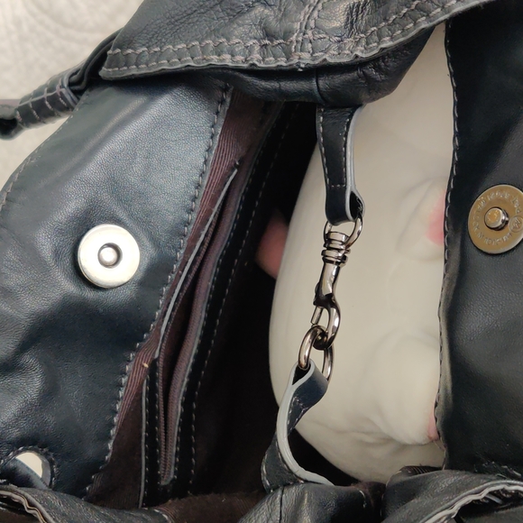 BCBG leather handbag - Picture 6 of 8